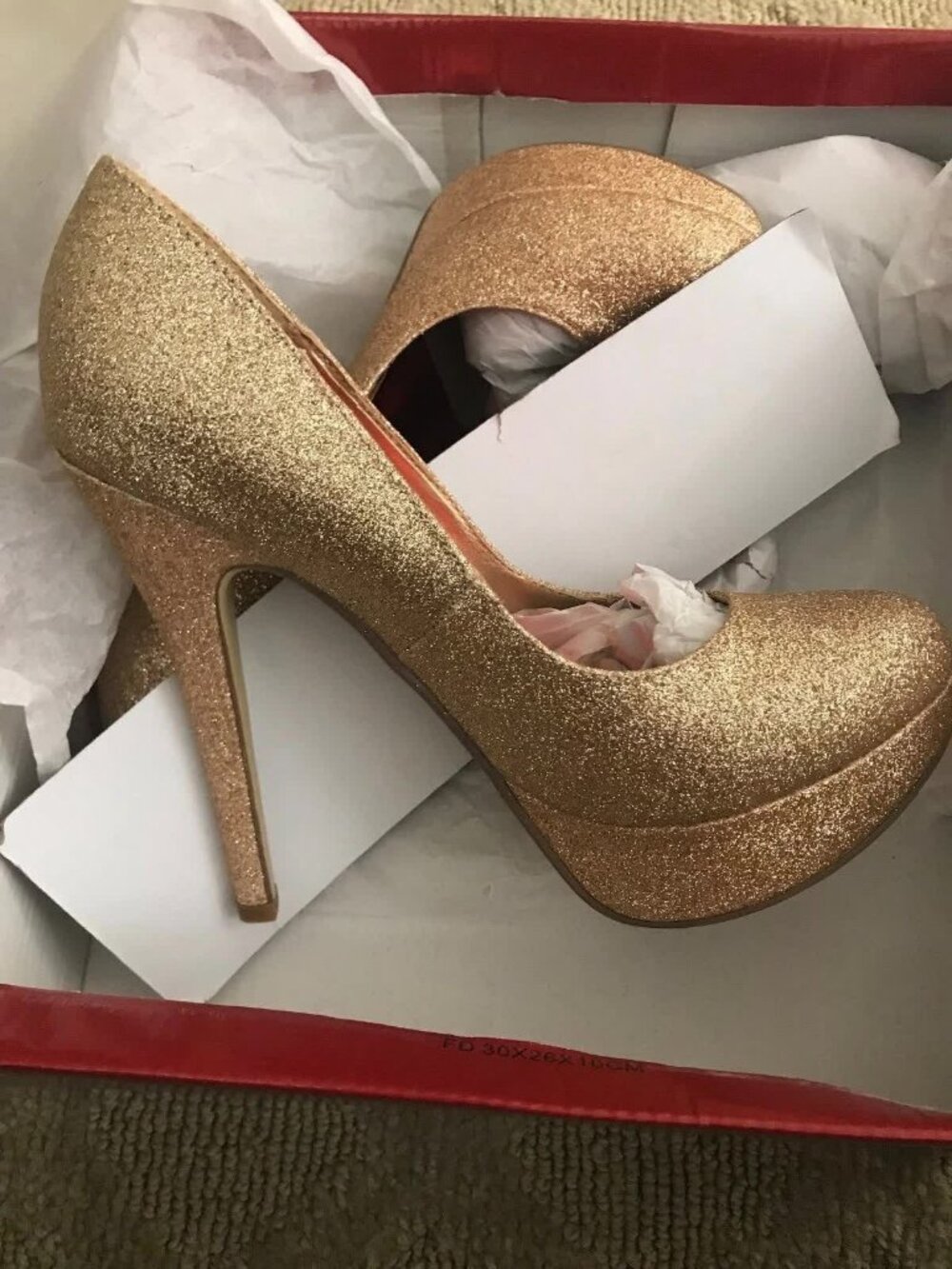 Fredericks of Hollywood 12364 Gold Glitter Platform Pumps
